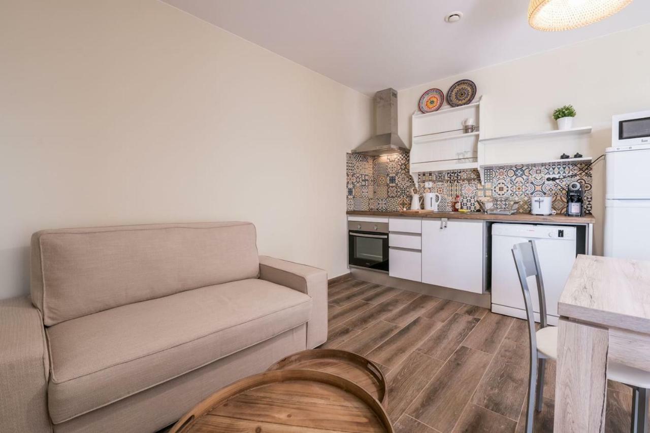 Lovelystay - Sweet Escape I - Terrace Apartment *